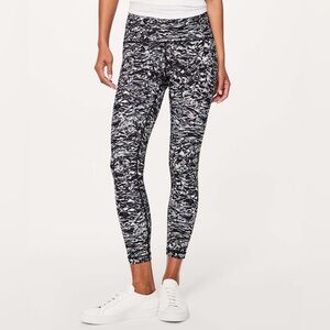 17-Lululemon Wunder under high rise legging- Liquid Platinum Alpine White